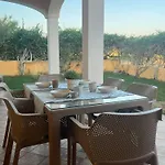 Villa Margot-garden & Whirpool -5 Min To The