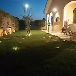 Margot-garden & Whirpool -5 Min To The Quartu SantʼElena