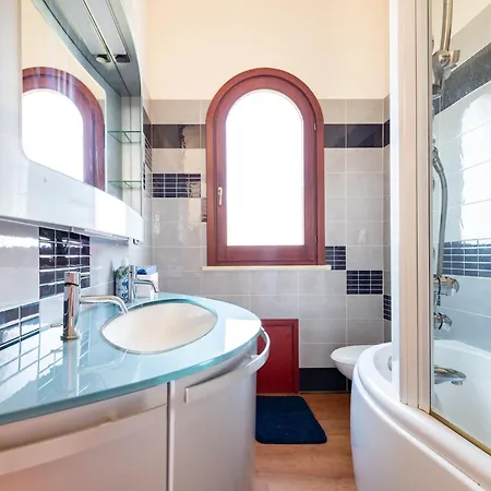 Margot-garden & Whirpool -5 Min To The Villa *