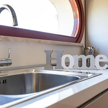 Margot-garden & Whirpool -5 Min To The * Quartu Sant'Elena