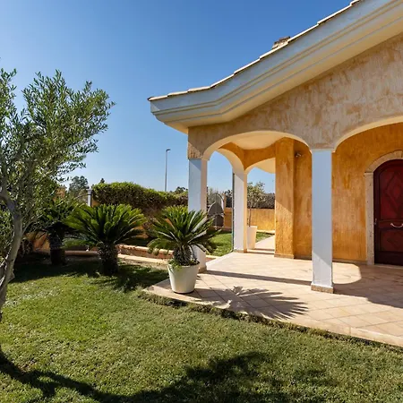 Margot-garden & Whirpool -5 Min To The Villa